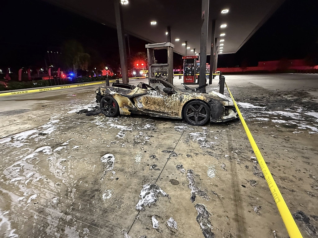 [Bild: c8_fire.jpg]